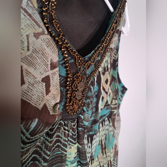 Zac and Rachel Beaded Patterned Top Size Small - Picture 3 of 9